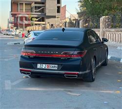جنسس G90